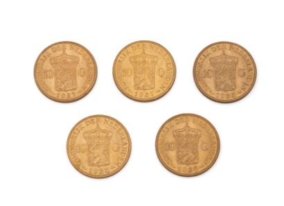 null Lot en or 750 millièmes, composé de:
3 pièces de 10 florins or hollandais datées...