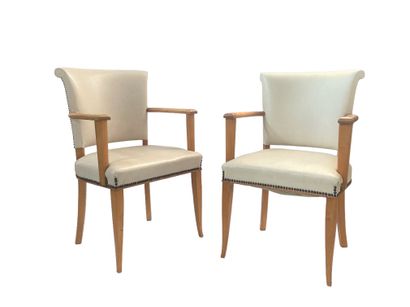  (2) Pair of armchairs in sycamore wood in the style of Art Deco in the taste of... Gazette Drouot