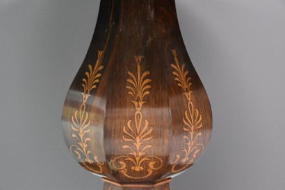 null GUERIDON CHARLES X PALISSANDRE AND LEMON TREE MARQUETRY