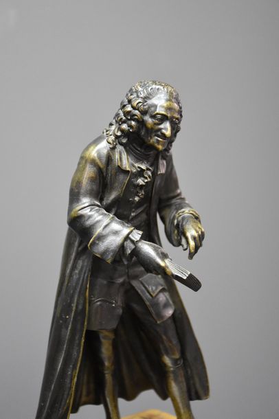 null PAIR OF BRONZES FROM THE RESTORATION REPRESENTATIVE OF VOLTAIRE AND JEAN JACQUES...