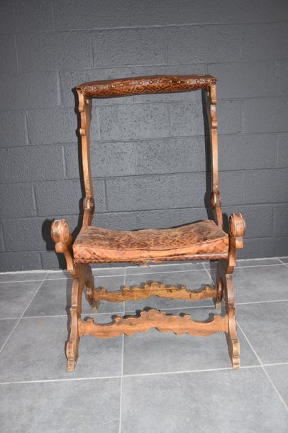 null PRAYER GOD SEAT TRANSFORMABLE IN ARMCHAIR Italy 19TH CENTURY