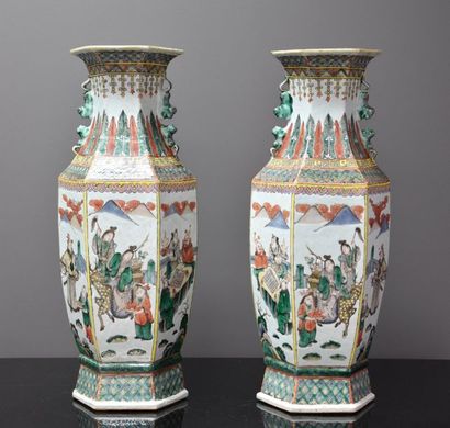 null PAIR OF CHINESE PORCELAIN VASES OF THE GREEN FAMILY OF HEXAGONAL FORMS

ANIMATED...