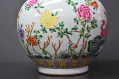 null CHINESE PORCELAIN VASE WITH FLOWER AND PHOENIX DECORATION. GRENADE HANDLES HT...