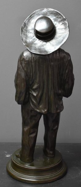 Léon MIGNON Léon Mignon (1847-1898). Bronze "Le fort des Halles". Ht 45 cm.