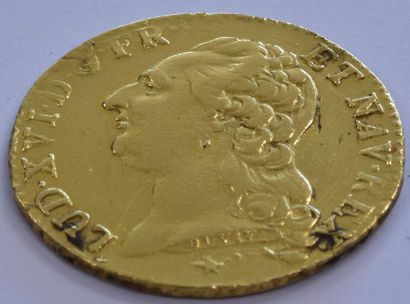 null French gold coin King Louis XVI 1786. Weight: 7.6 grams.