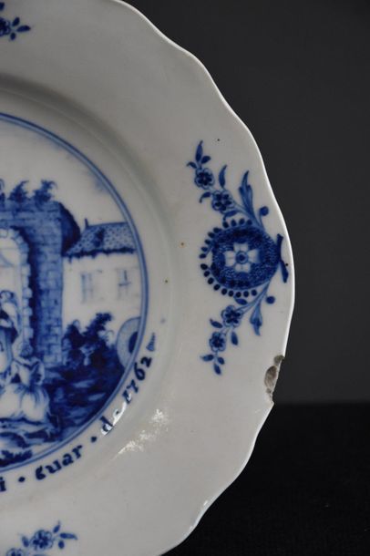 null Extremely rare 18th century Tournai porcelain plate representing in a blue medallion...