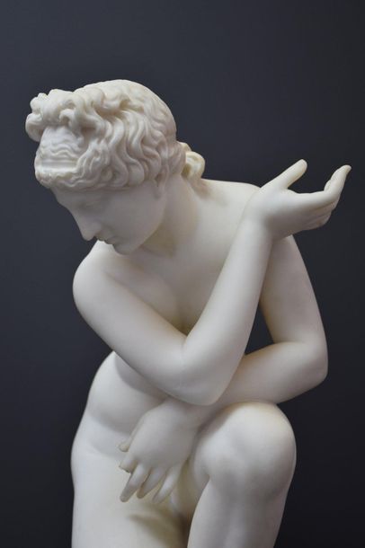 null Antonio FRILLI (c.1880-1920). Vénus à l'antique en marbre blanc signé A. Frilli...