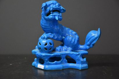 null Chien de Fô of the Boch keramis manufacture varnished blue turquoise, mark K...