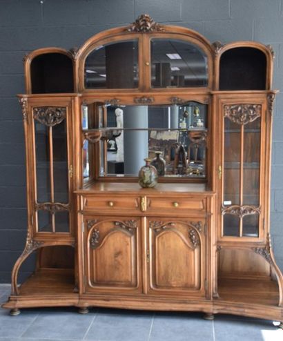 null Art nouveau dining room with a table, 6 chairs, an important buffet, a sideboard...