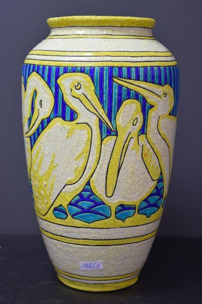 null Vase Boch keramis Catteau with pelicans decoration in enamels . Decoration D984...