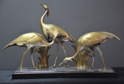 null Andras Sinko ( 1901 - 1976 ). Groupe de 3 échassiers en bronze argenté. Ht 35...