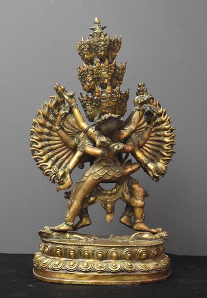 Grande divinité en bronze doré. Tibet XIX...