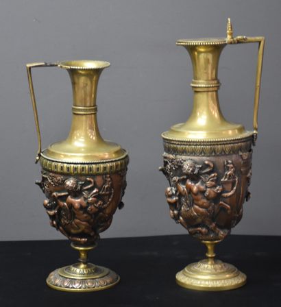 null Set of 2 ewers in bronze and embossed copper with centaur decoration. Renaissance...