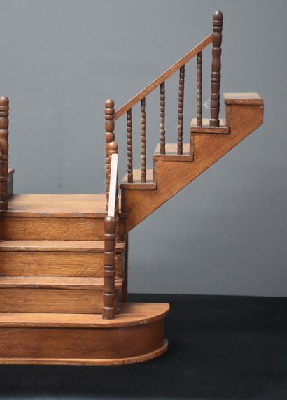 null Wooden master staircase, study work around 1950. Ht 33cm. Length 40 cm.