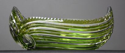 PAS LA 新艺术风格的Val Saint Lambert水晶杯。缆车模型。

VSL品牌。

高度15厘米。

长度32厘米。
