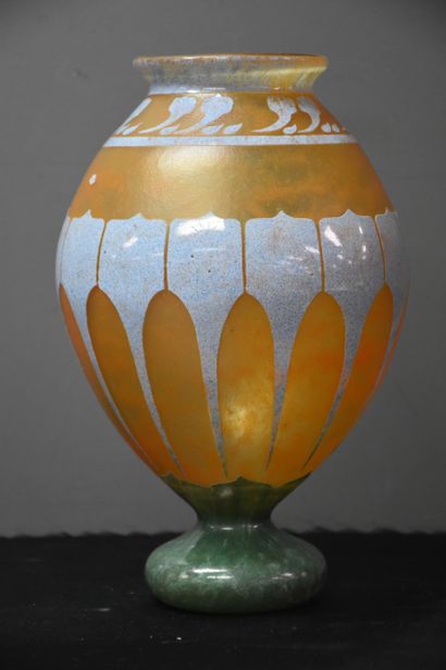 null French glass. 

Pansu vase cleared with acid.

Rare egyptomaniacal decoration.

Mark...
