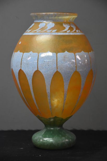 null French glass. 

Pansu vase cleared with acid.

Rare egyptomaniacal decoration.

Mark...