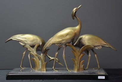 null Andras Sinko ( 1901 - 1976 ). Groupe de 3 échassiers en bronze argenté. Ht 35...