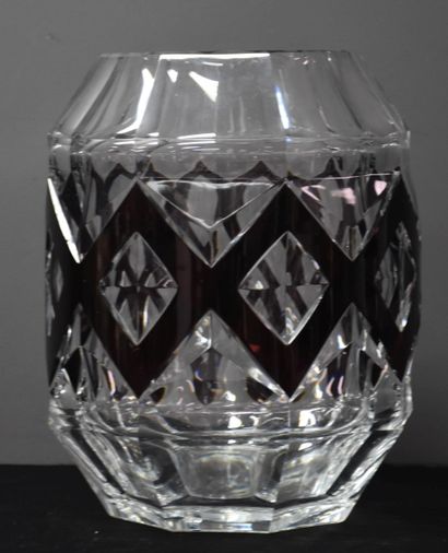 null Art deco vase in Val Saint Lambert crystal Tripoli model. 

Ht 30 cm.
