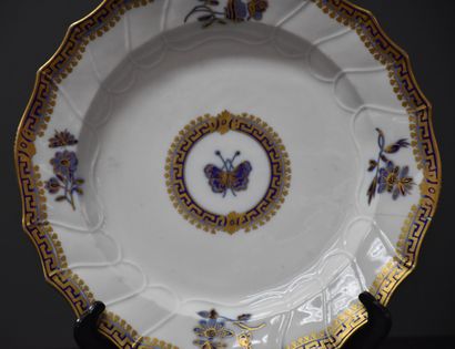 null Rare plate in porcelain of Tournai with blue and gold decoration of a butterfly...