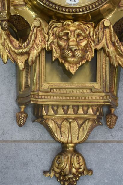 null Cartel d'applique en bronze de style Louis XVI, fin XIX ème siècle. Mécanisme...