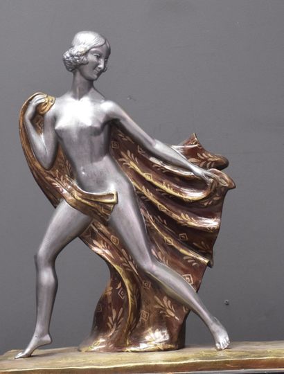 Simone BOUTAREL (XIX-XX) Simone BOUTAREL (XIX-XX) Bronze art déco " femme nue et...