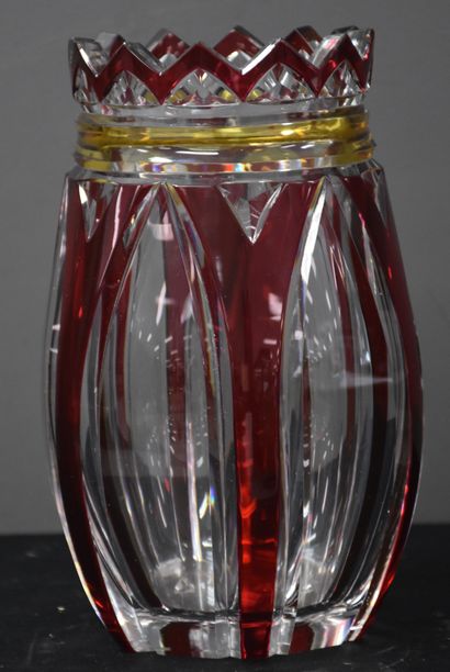 null A Val-Saint-Lambert red cut crystal art deco vase with a yellow horizontal band....