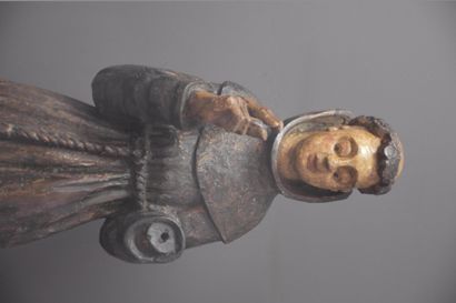 null Bois sculpté représentant un moine fin XVII ème origine Espagne. Ht 61 cm.