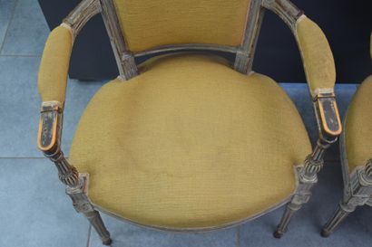 null Pair of armchairs in the Louis XVI style, 19th century. Nice old grey patin...
