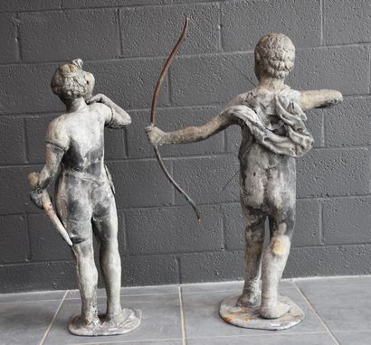 null Two outdoor lead sculptures. Old work, probably end of 18th century. Height...