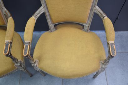 null Pair of armchairs in the Louis XVI style, 19th century. Nice old grey patin...