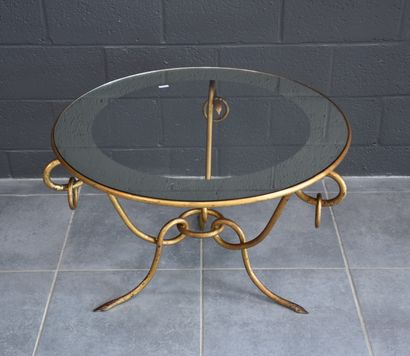 null 咖啡桌设计镀金的铁。高度：54厘米。直径：81厘米。