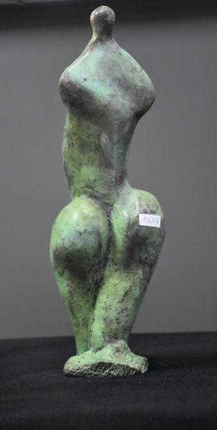 null Venus in bronze with green patina. Anonymous work, modern art around 1960. Height...