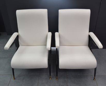 null Pair of vintage armchairs circa 1950, restored.