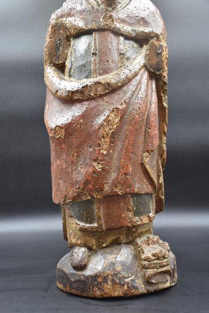 null Saint with a mitre. Carved and polychromed wood around 1600. Height : 60 cm...