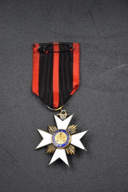 null 梵蒂冈奖章。圣西尔维斯特骑士团指挥官十字勋章。珐琅质镀金