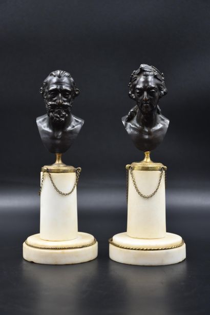 null Pair of 18th century bronze busts, white marble bases representing Henry IV...