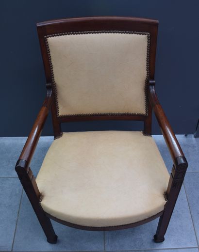 null Pair of Empire period armchairs.