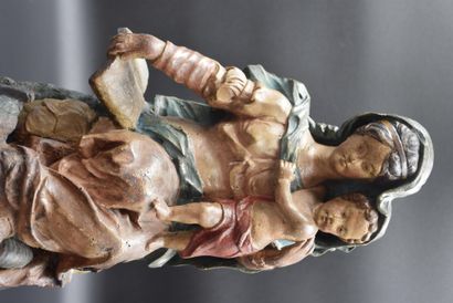 null Vierge à l'enfant en bois sculpté, fin XVII / début XVIII ème. Ht : 44 cm.