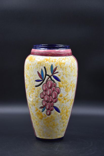 null Boch Keramis vase with enamelled decoration of bunches of grapes. Height : 30...