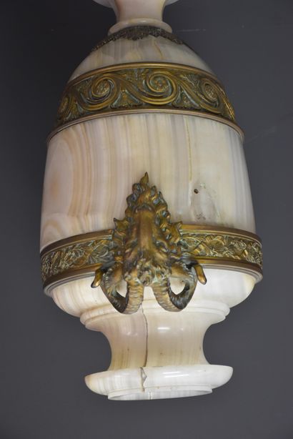 null Spectacular Napoleon III period cassolette in onyx and rich ornamentation of...
