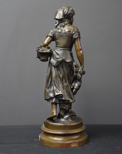 Mathurin Moreau (1822-1912) Mathurin MOREAU (1822-1912). Bronze, young peasant woman...