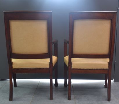 null Pair of Empire period armchairs.