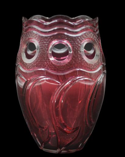 null Val Saint Lambert crystal vase model Plume de Paon, Art Nouveau period. Collaboration...