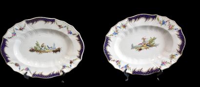 null Pair of oval dishes in polychrome Tournai porcelain decorated with birds of...