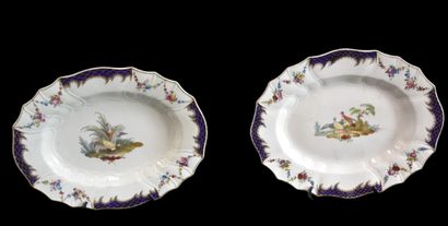 null Important pair of oval polychrome Tournai porcelain dishes decorated with birds...