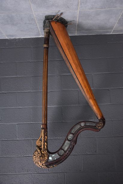 null French 18th century carved wood harp to be restored. Missing strings. Small...