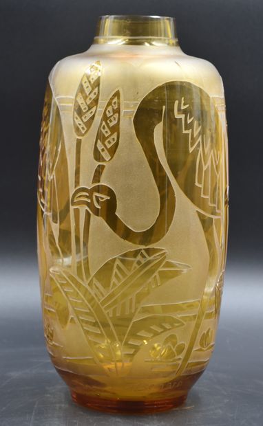 null Scailmont glass factory. Paul Bernard. Rare vase with sandblasted decoration...