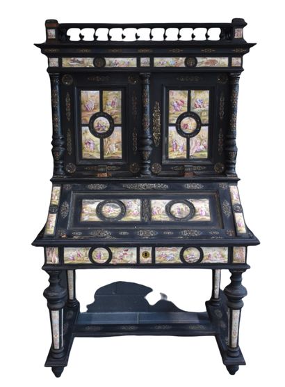 null Viennese cabinet circa 1860 of renaissance style decorated with numerous enamel...
