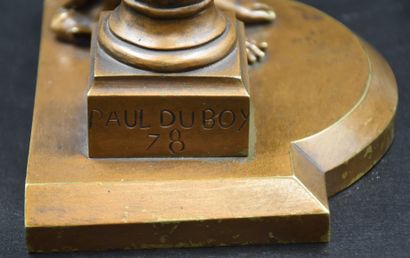 Paul DUBOY (1830-1887) Paul DUBOY (1830-1887). Bronze à patine brune. Élégante à...